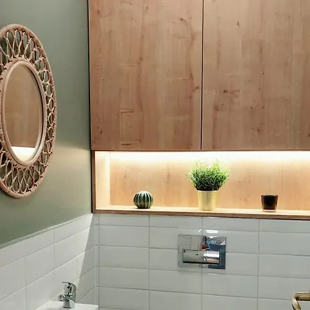 A+ Downtown Akacfa * Budapesta