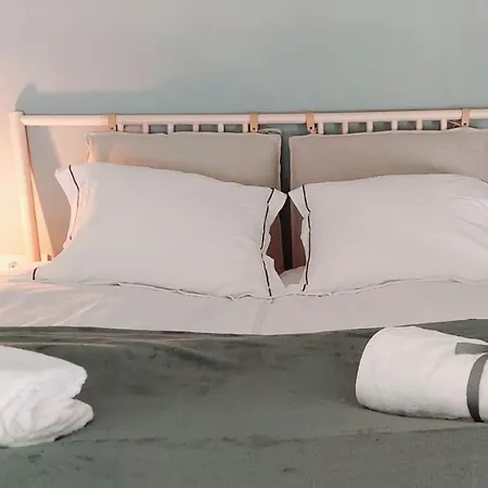 Apartament A+ Downtown Akacfa *