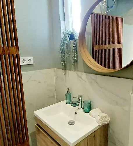 アパート A+ Downtown Akacfa ブダペスト